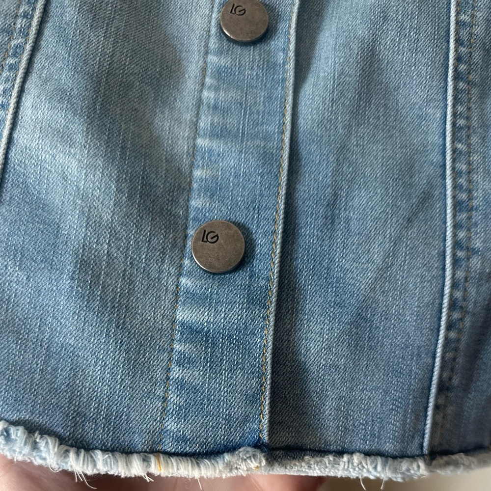 LOGO by Lori Goldstein Blue Denim Fabric - Picture 5 of 6